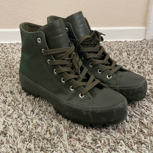 Mudd Forest Green Boots Women's Size 10 - Picture 1 of 3